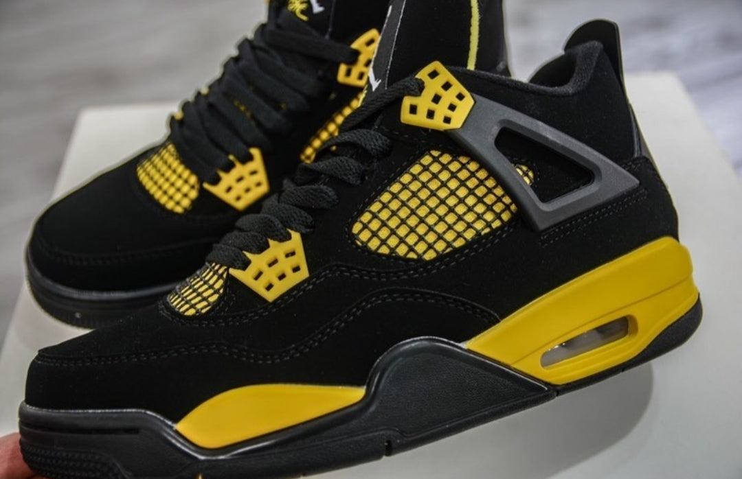 Jordan Retro 4 BY - Shoe Boxs