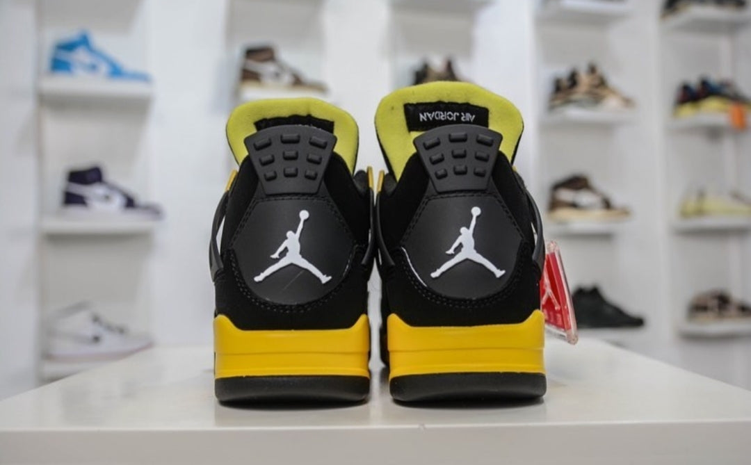 Jordan Retro 4 BY - Shoe Boxs