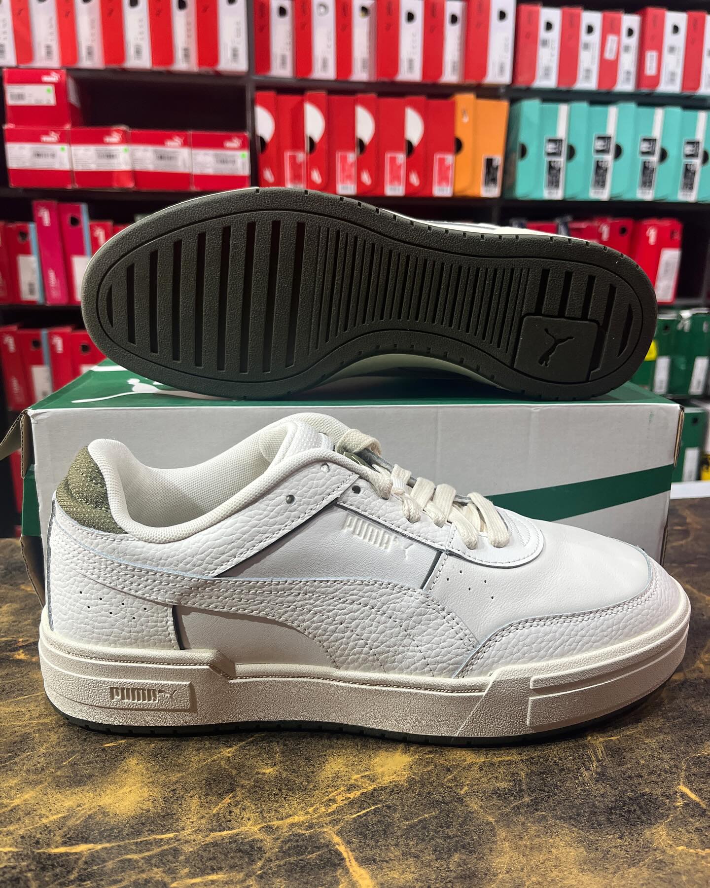 Puma Unisex White - Shoe Boxs