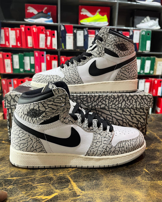 Air Jordan 1 Retro Mid OG GS - First Copy 7A Sneakers - ShoesBox India